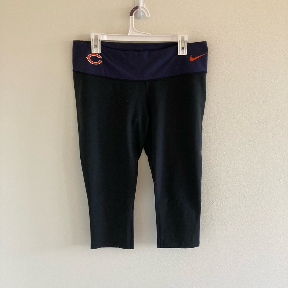 Chicago Bears Nike Dri Fit crop pants